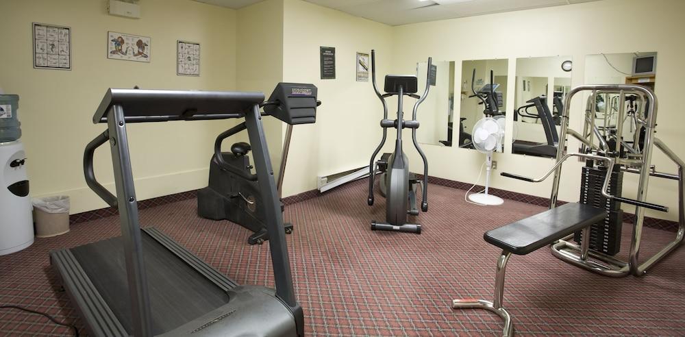 Riverside Resort And Conference Centre French Village エクステリア 写真