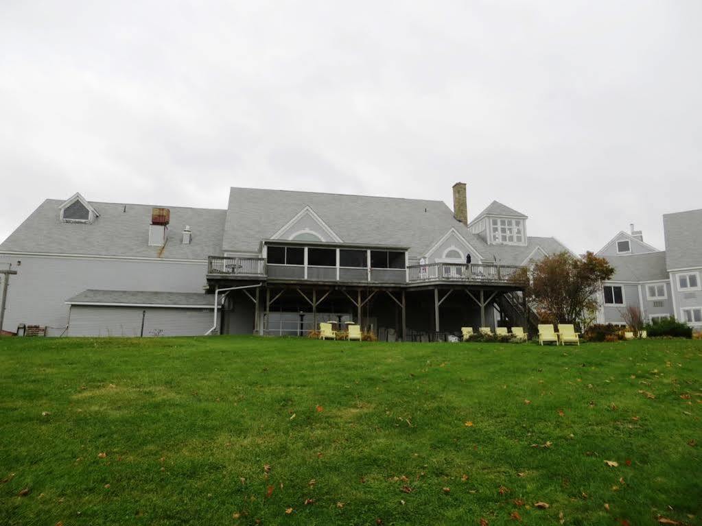 Riverside Resort And Conference Centre French Village エクステリア 写真
